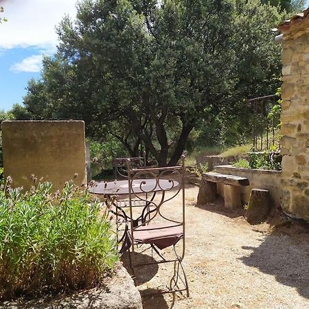Villa Sous Les Chenes Peypin-d'Aigues Exterior foto