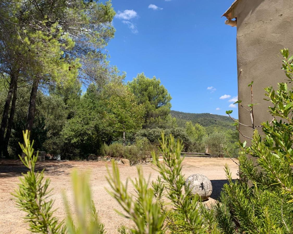Villa Sous Les Chenes Peypin-d'Aigues Exterior foto